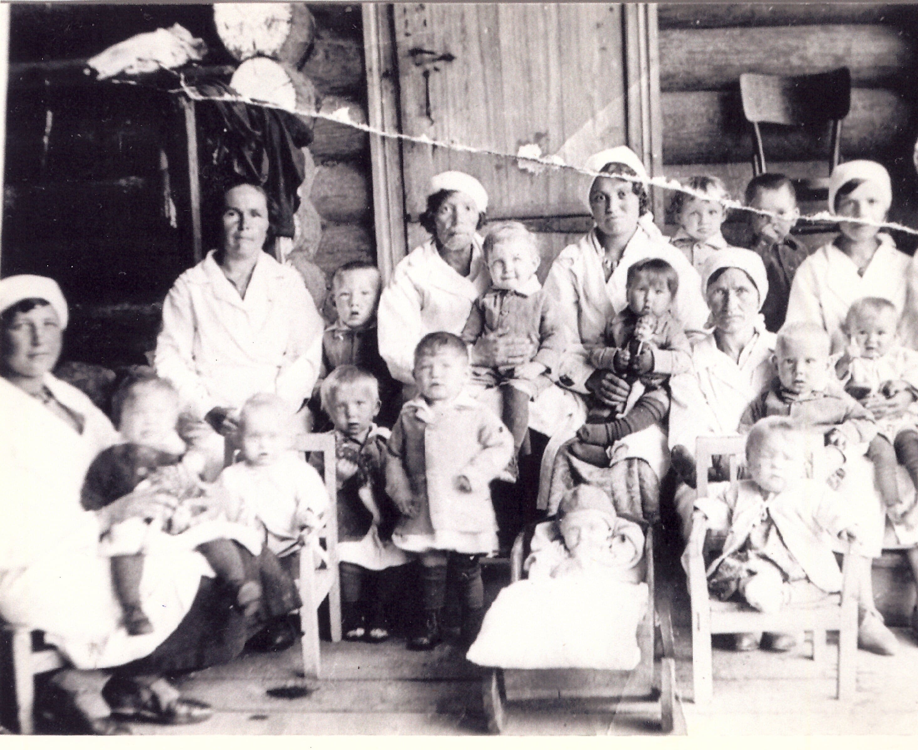 Детские ясли села Покровское 1932 г